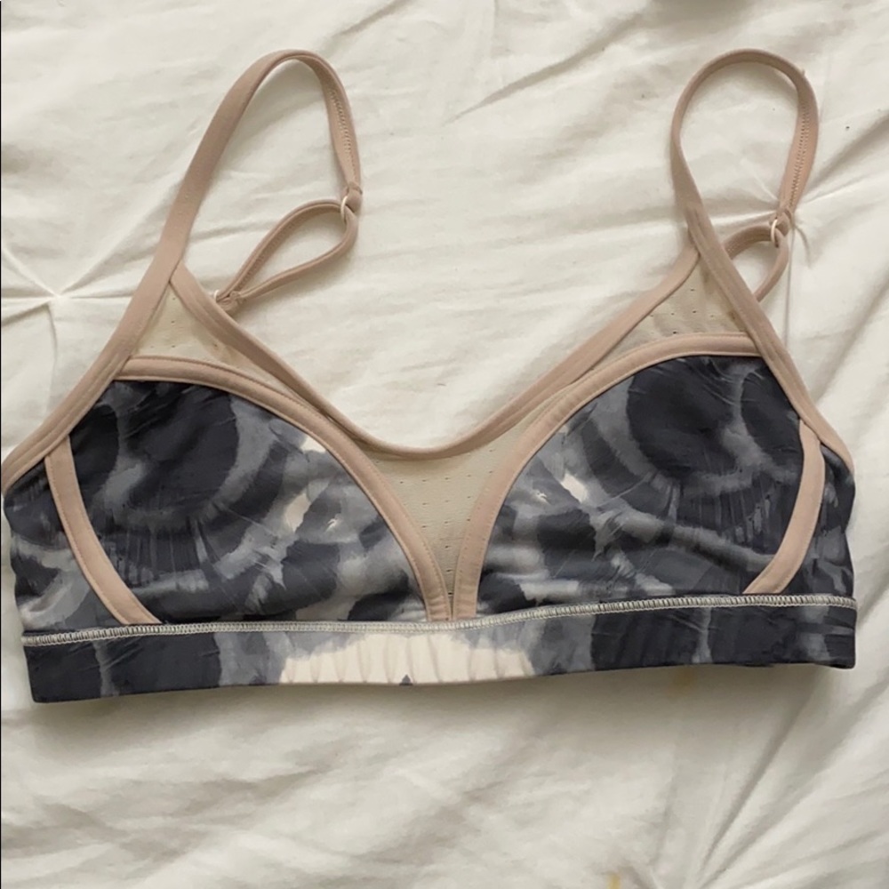 Lululemon athletica crop top